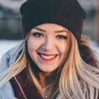 مریم, نویسنده مجله